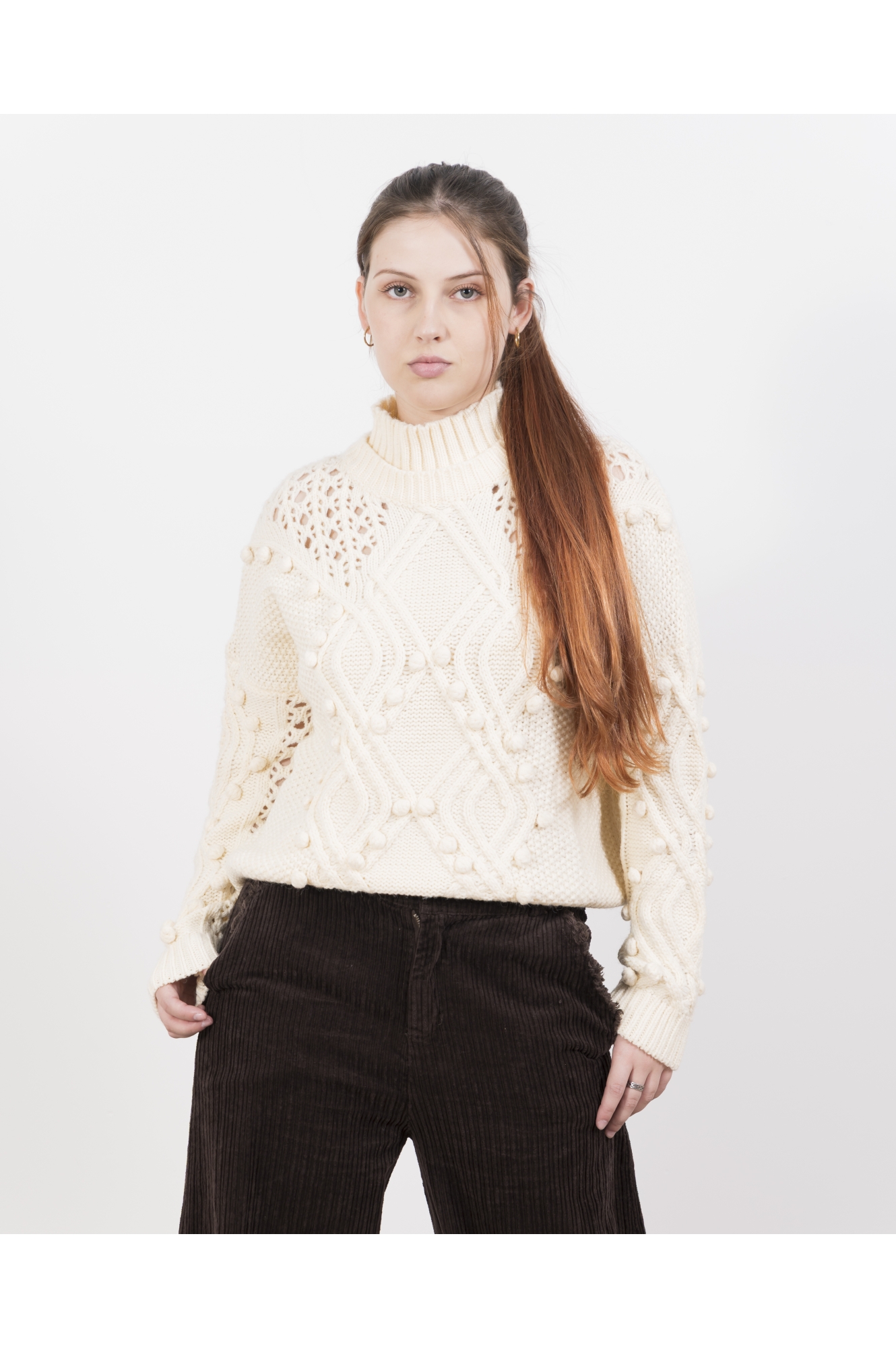 Sweater pom pom