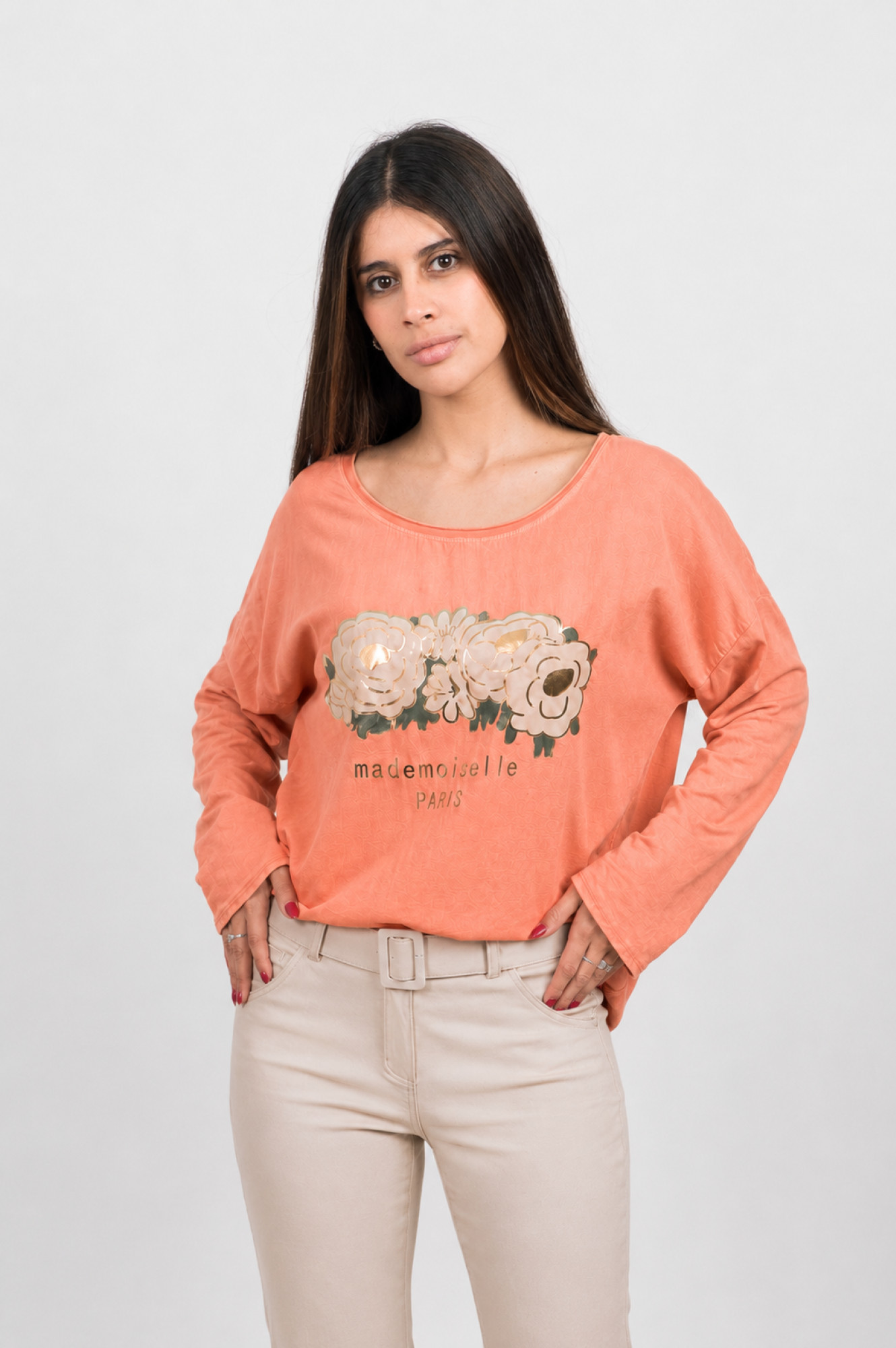 Remera oversize bloom